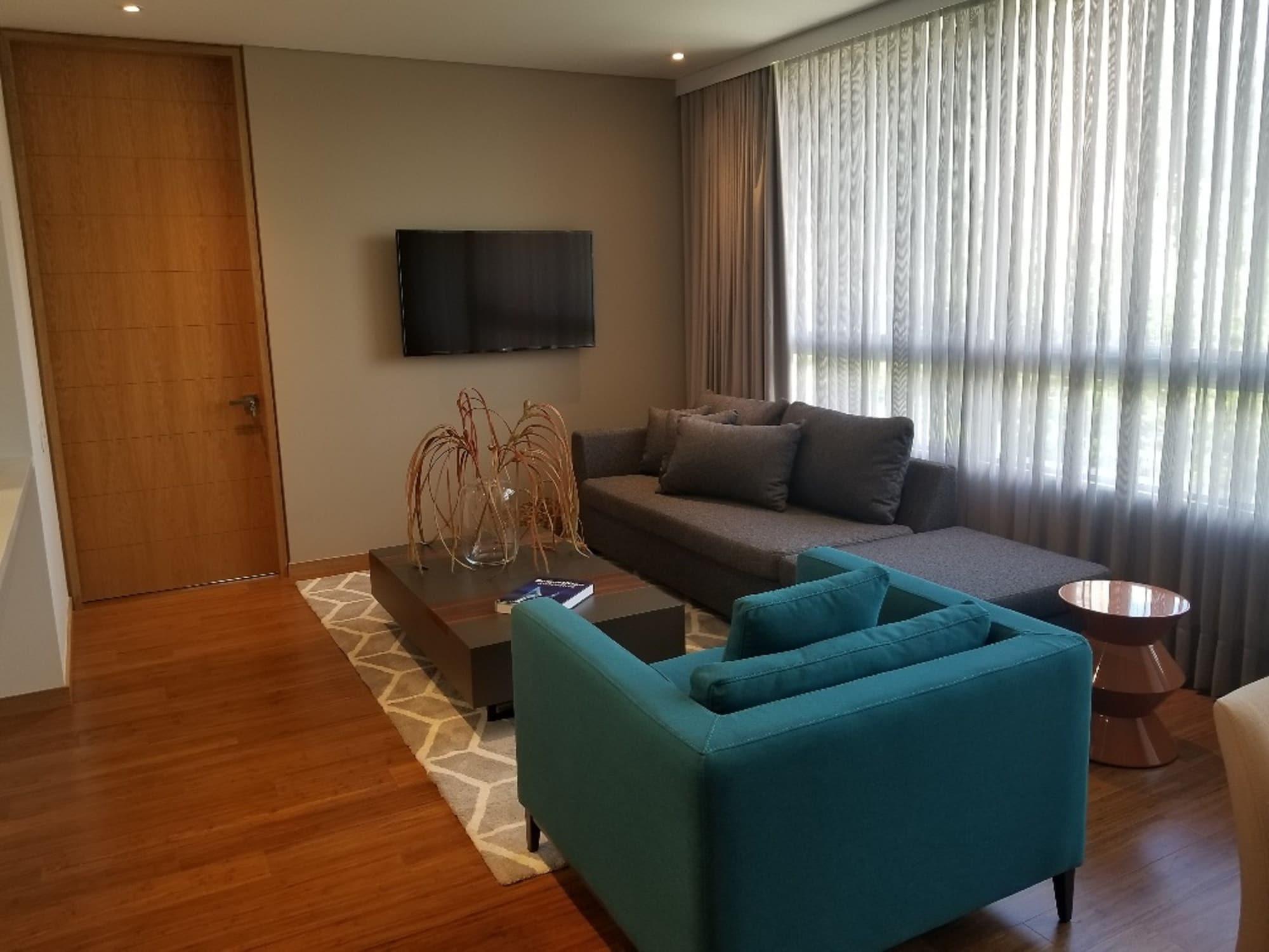 מדיין Estelar La Torre Suites מראה חיצוני תמונה