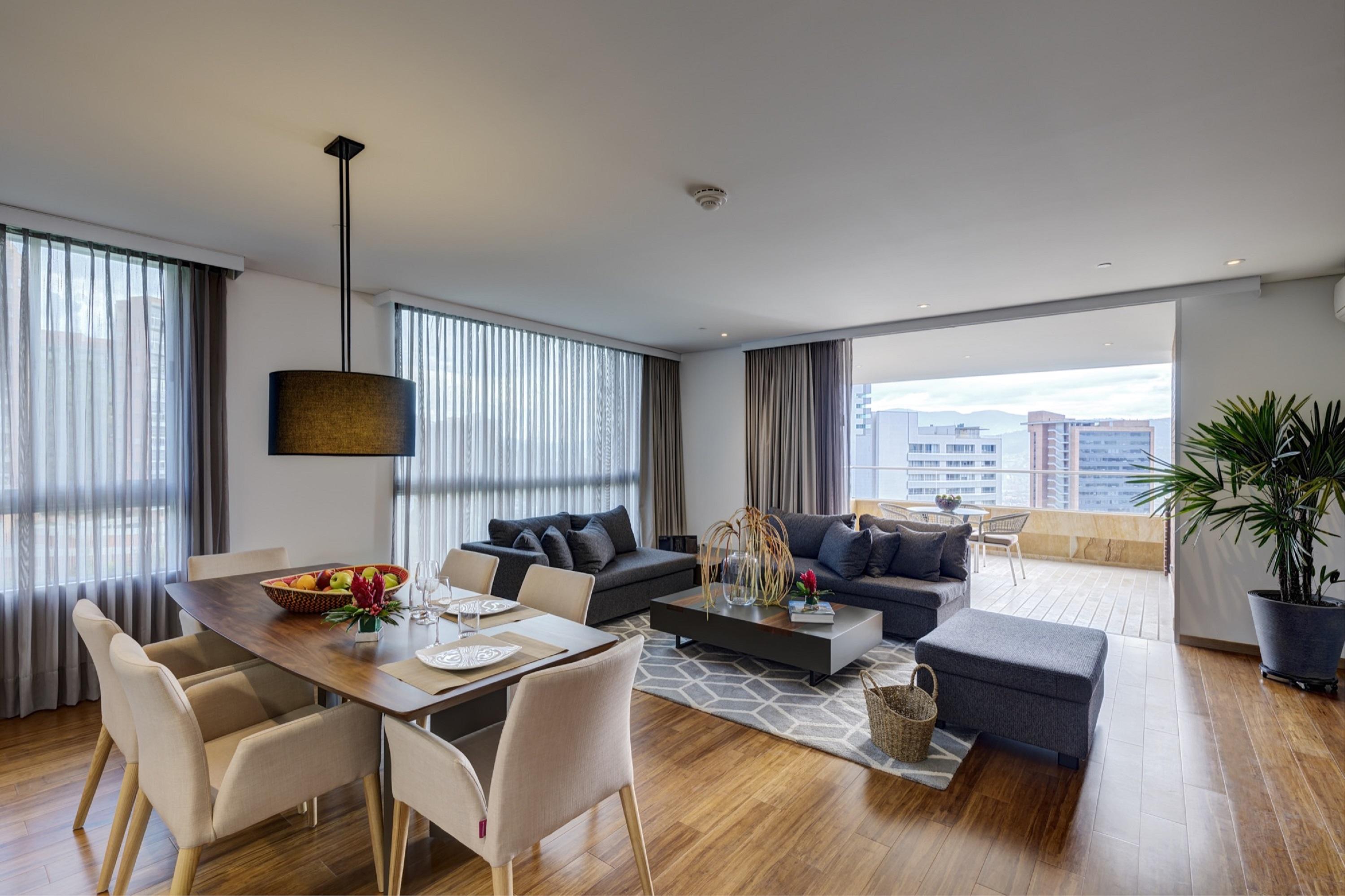 מדיין Estelar La Torre Suites מראה חיצוני תמונה